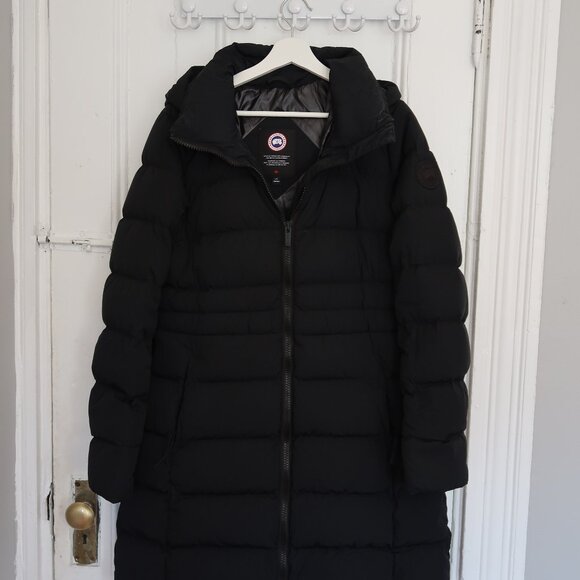 Canada Goose Aurora Parka - LIKE NEW - Picture 1 of 6